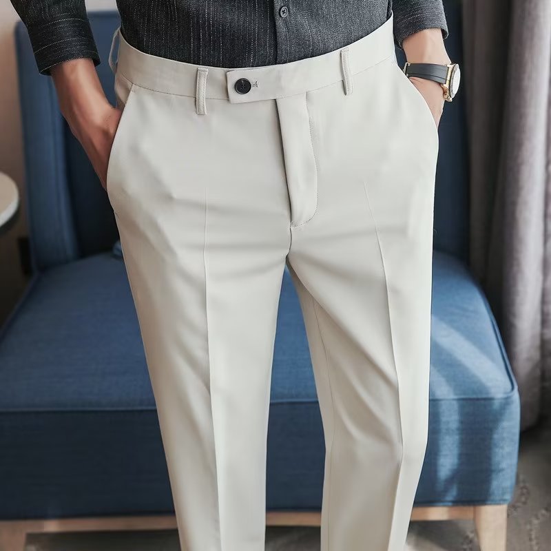 Khaki / 42