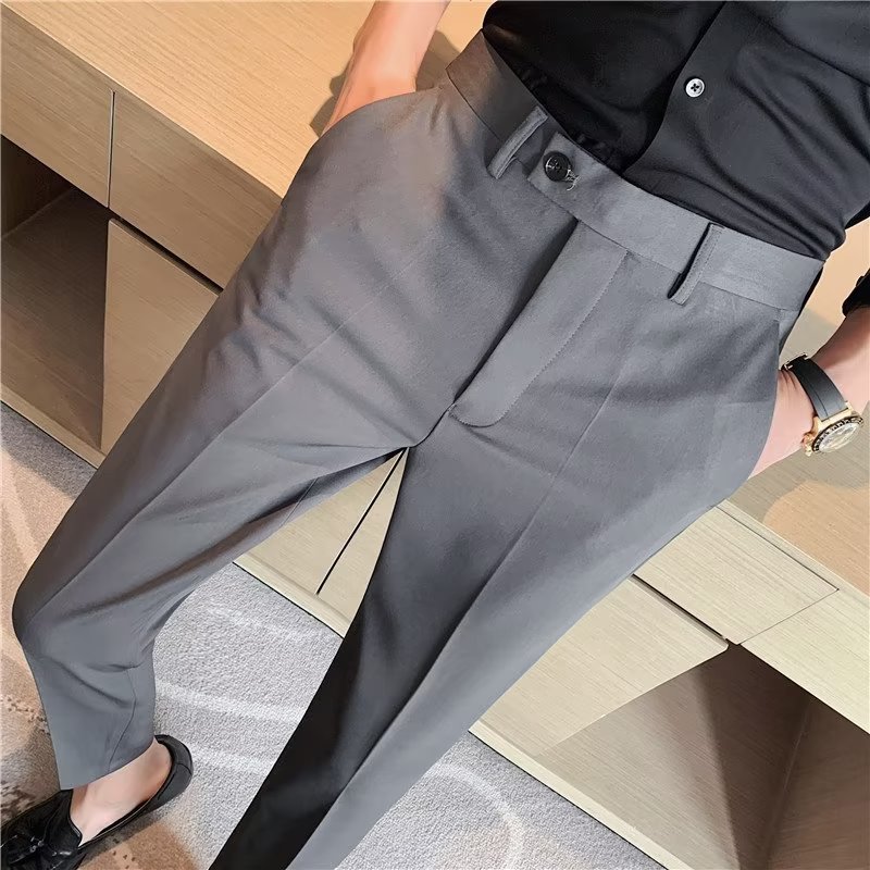 Dark Gray / 42